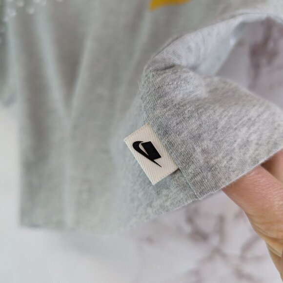 Nike T Shirt Women Small Gray Crop Tee Crop Polka Dot Yellow Short Sleeve 930539 - Picture 5 of 12